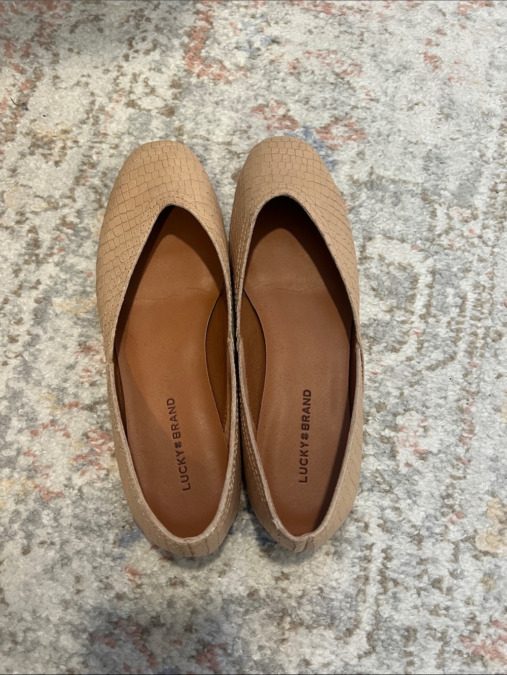 Lucky Brand Women's Tan Textured Ballet Flats